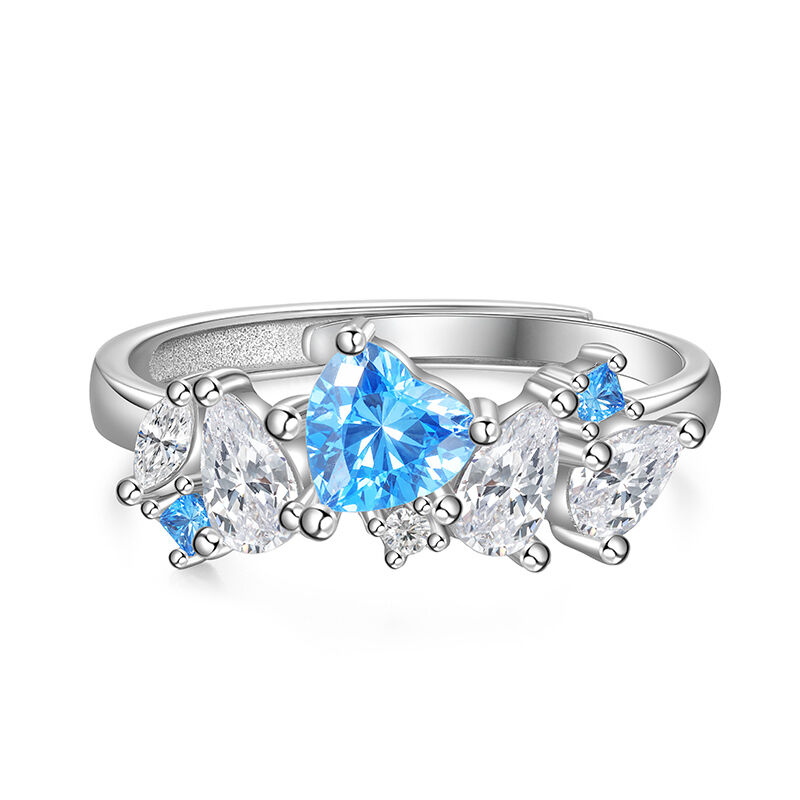 Jeulia Anillo de Compromiso Corazón del Mar con Racimo